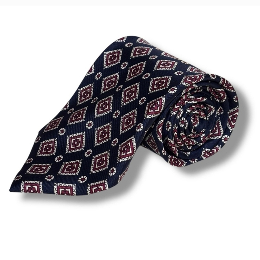 BROOKS BROTHERS Navy All Silk Tie Ivory & Deep Red Diamond Pattern